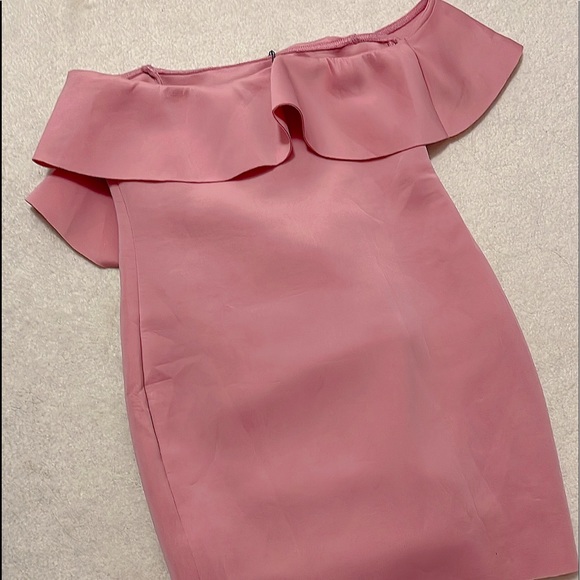 [NEW / ASOS] MISSGUIDED PETITE - SCUBA BARDOT RUFFLE MINI DRESS- Size 8 - Picture 7 of 7